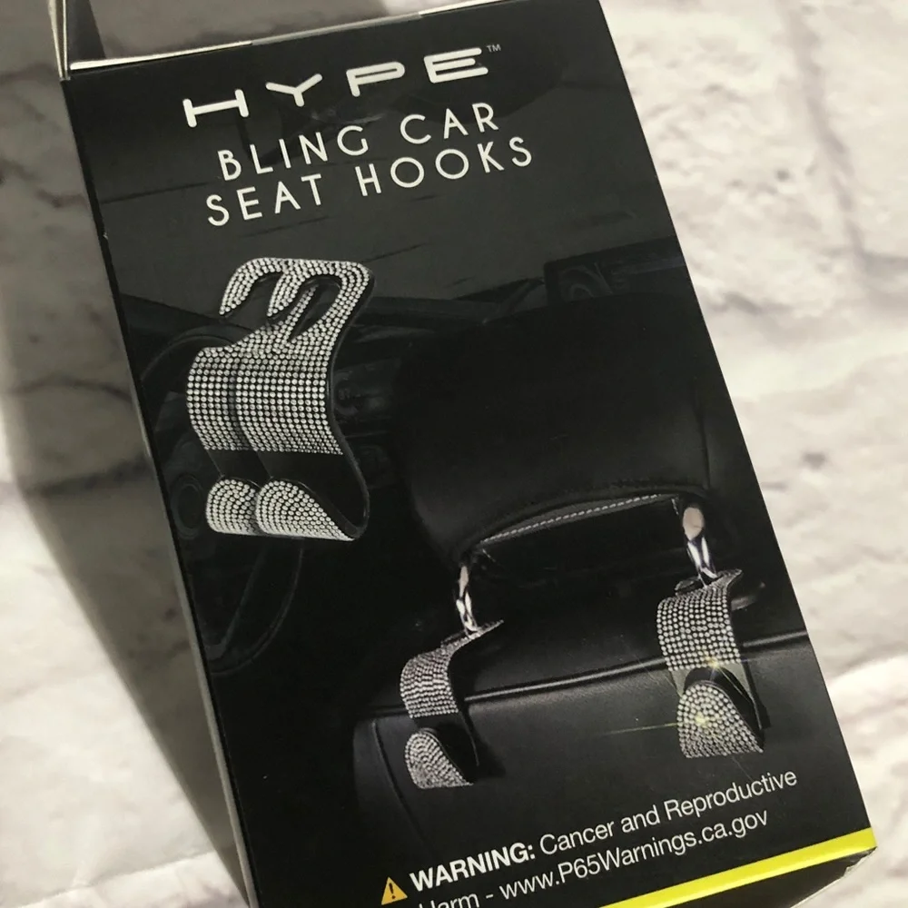Car accessories bundle. Safety on the road with set of seat hooks & phone holder
